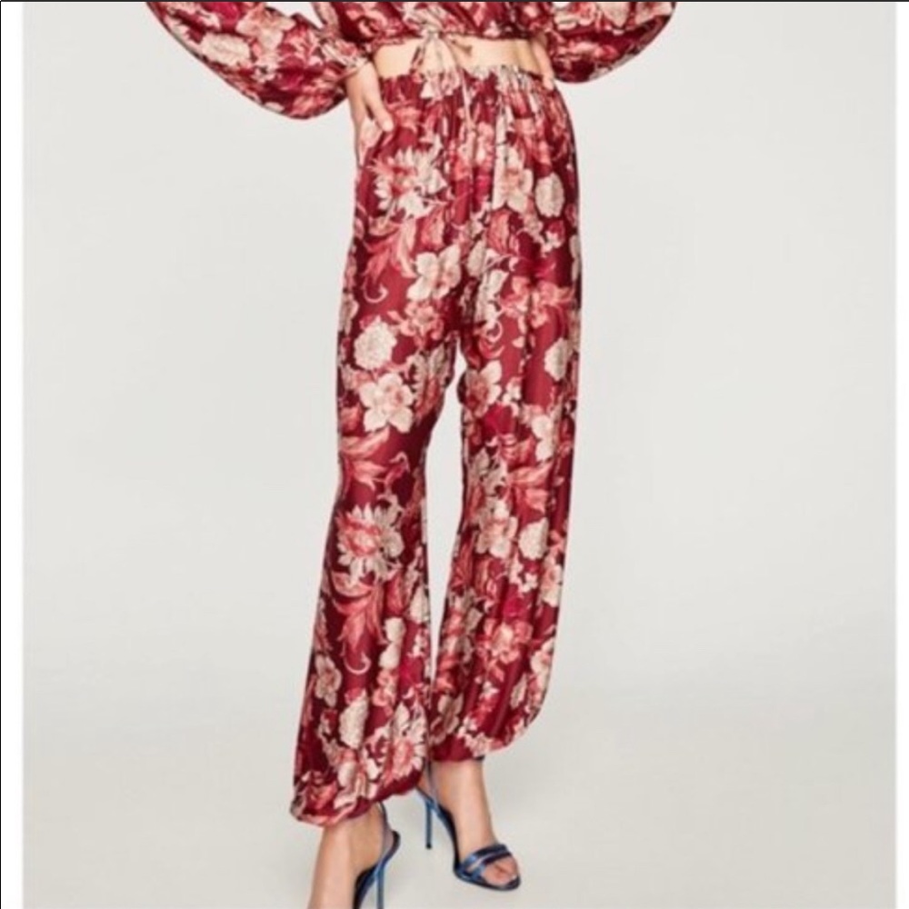 COPY - Floral top + bottom